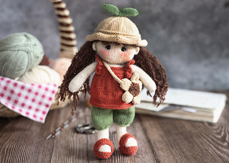 Vintage Fairytale Little Red Riding Hood Free Knitting Pattern